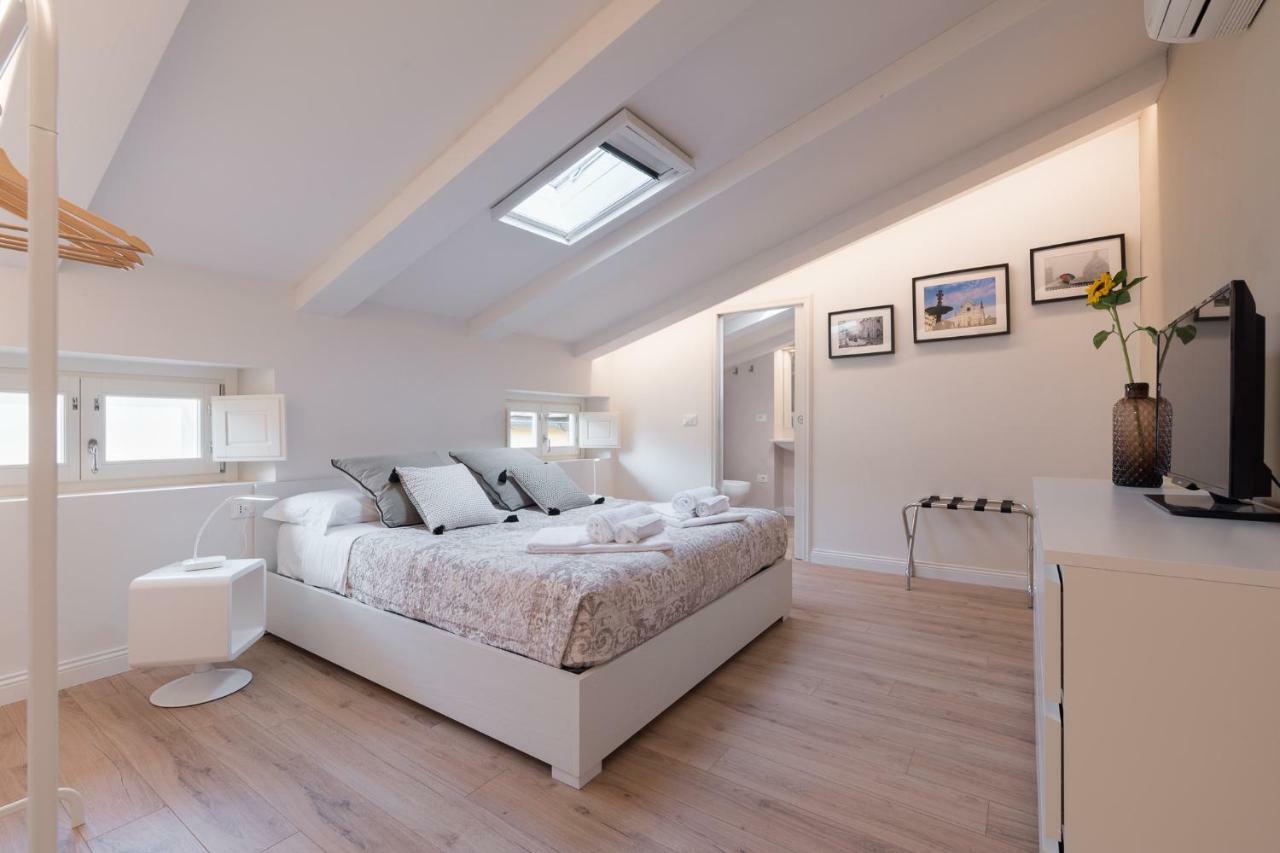 Luxury Apartment In City Center フィレンツェ エクステリア 写真
